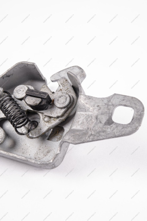 Замок капота LADA Largus/RENAULT Logan/Sandero 04-13 LD Lada