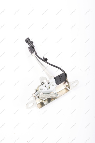 Замок капота с выключателем сигнализации открытого положения LADA Vesta/Веста АвтоВАЗ