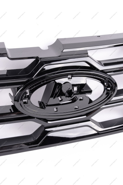 Решетка переднего бампера средняя LADA Vesta SW Cross NG Lada