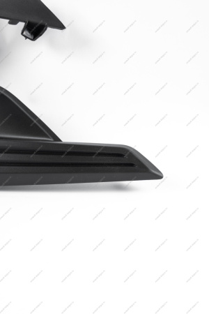 Облицовка ПТФ левая ( с отв. под парктроник) LADA Vesta SW Cross FL Lada