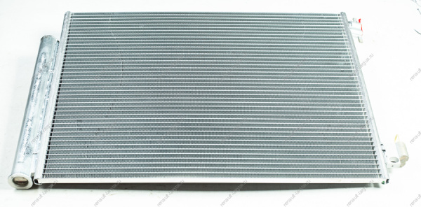 Радиатор кондиционера LADA Vesta/Веста/XRAY 921006454R Valeo