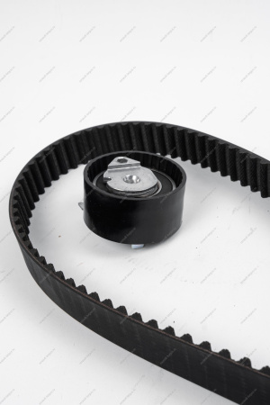 Ремень ГРМ + 2 ролика Lada Largus 16кл 105лс. (Gates K035671XS)