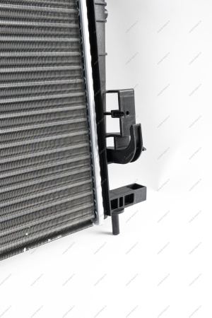 Радиатор охлаждения RENAULT Duster/Рено Дастер 2015- Renault