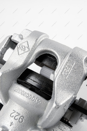 Суппорт передний правый в сборе Renault Logan II, Sandero II (суппорт 410016069R +2шт тормозн.колодки 410602581R) Renault