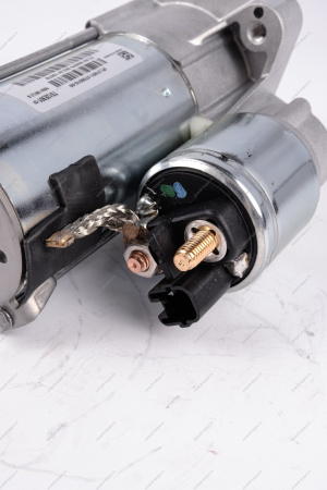 Стартер LADA Vesta/ XRAY для автомобилей с механической коробкой передач AVTOPRIBOR Lada