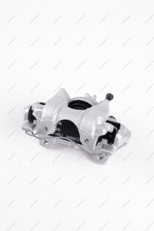 Суппорт тормоза передний левый (+2шт. тормозн. колодки 410602581R) Renault Logan II, Sandero II Renault