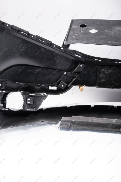 Бампер передний LADA XRAY крашеный(без заглуш под букс крюк) 221 Ледниковый (белый) АвтоВАЗ