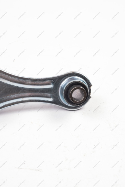 Штанга подвески двигателя с подушкой и сайлентблоком задняя (усиленная) Lada Vesta/Vesta SPORT GALANT