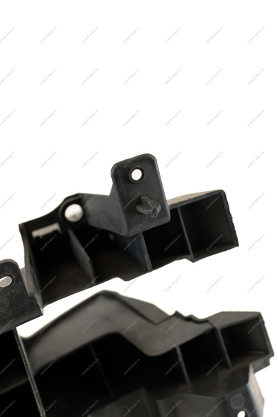 Усилитель заднего бампера правый LADA Largus (,Полад, г.Тольятти)