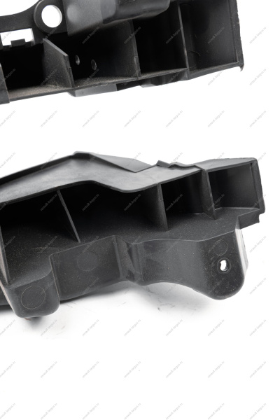 Усилитель заднего бампера LADA Largus правый (,Полад, г.Тольятти) Lada