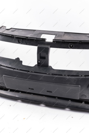 Бампер передний с отверстиями под накладки , с крышкой окна под буксирную проушину (под покраску) LADA Largus Cross (FL) NEW Lada