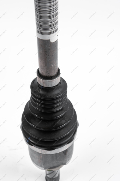 Привод переднего колеса левый LADA LargusКПП-JR5 (наруж. 23 шл./внутр. 26 шл.) Renault