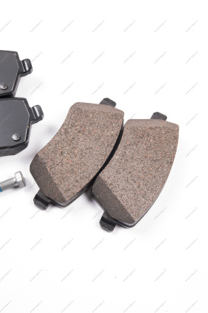 Колодки тормозные передние LADA Vesta/Веста 16 кл К-Т 1коробка с 4 шт. без усиков (c тормозной системой trw)) Renault