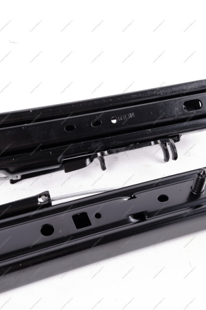 Комплект направляющих сидения левого (водителя) LADA Largus Renault