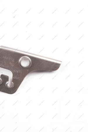 Кронштейн пружины крышки багажника неподвижный правый LADA Vesta АвтоВАЗ