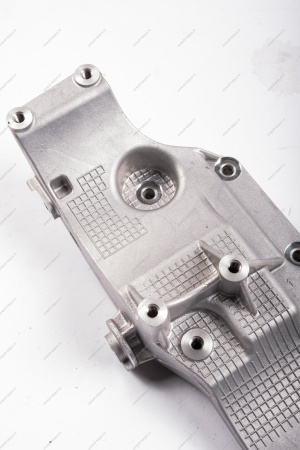 Кронштейн LADA Largus крепления вспомогательных агрегатов (дв.21129) с КУ Lada