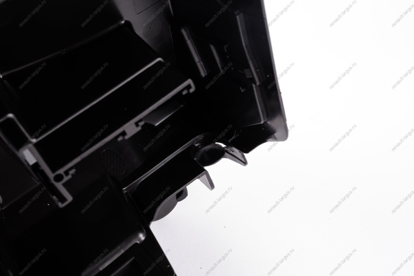 Корпус монтажного блока предохранителей (нижняя часть, без крышки и без вставки) Lada Vesta SW Lada