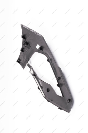 Накладка переднего бампера левая с отверстием под датчик слепой зоны под покраску LADA Vesta SW Cross FL Lada