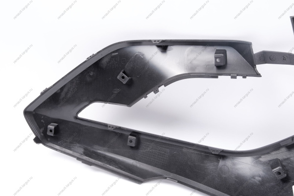 Накладка переднего бампера левая без отвер. под датчик слепой зоны в цвет 672 Пантера (черный) LADA Vesta SW Cross NG Lada