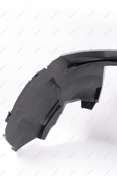 Подкрылок RENAULT DUSTER 17- перед.лев. Polcar