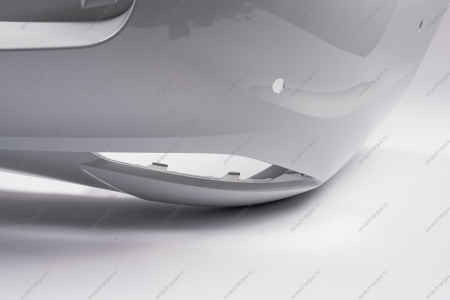 Бампер задний с 6 отверстиями под датчики системы парковки в цвет 221 Ледниковый (белый) LADA Vesta FL Lada