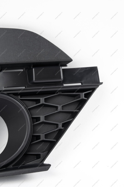 Облицовка птф правая LADA Largus (FL) NEW Lada