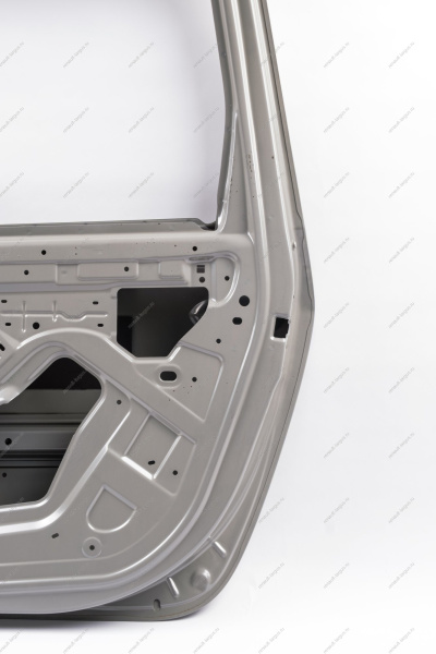 Дверь задняя правая (под стекло) LADA Largus/Лада Ларгус (с отв. под молдинг) с герметиком Lada