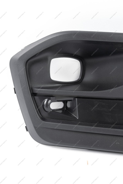 Облицовка ПТФ правая LADA Vesta FL Lada