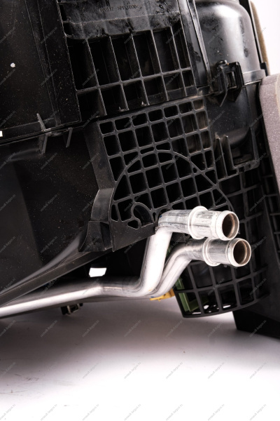 Модуль отопления, вентиляции и кондиционирования с рециркуляцией, с механическим (тросовым) приводом управления COMFORT Lada Vesta NG ( VALEO) Lada