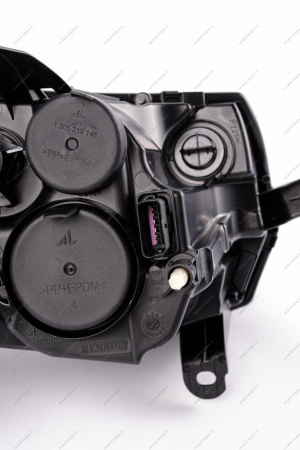 Фара левая RENAULT Logan 2014- лампа H7 ORIGINAL Renault Фара левая RENAULT Logan 2014- лампа H7 ORIGINAL Renault