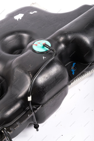 Бак топливный инжекторный пластик без ЭБН LADA Largus (р3м,р4м) ( без упаковки) Lada