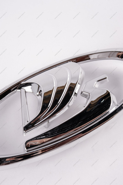 Заводской знак (хром) LADA Vesta/Lada XRAY/Niva Urban Lada