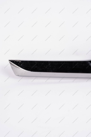 Молдинг переднего бампера нижний правый (хром) LADA Vesta FL Lada