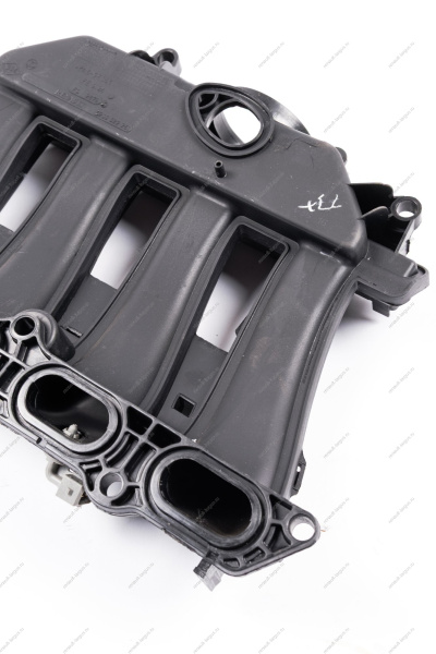 Ресивер впускной Lada Largus 16КЛ. (Модуль впуска) с датчиком впускных газов Renault