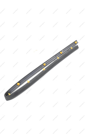 Уплотнитель LADA Vesta/ Xray порога нижний передней левой двери противопыльный Lada