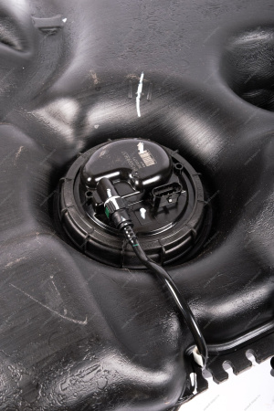 Бак топливный инжекторный пластик в сборе с ЭБН LADA Largus (р3м,р4м) ( без упаковки) Lada