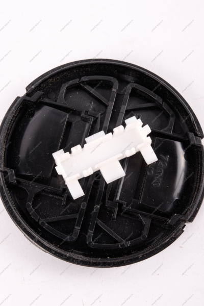 Держатель LADA Vesta облицовки сточного желоба крыши ( нужно по 7шт на одну сторону Lada