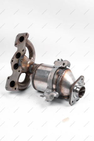 Каталитический нейтрализатор выхлопных газов Renault Logan II 2014>, Sandero 2014>, Dokker 2012- (Коллектор выпускной) Renault