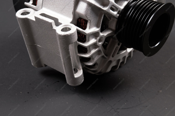 Генератор 150А LADA Vesta Lada