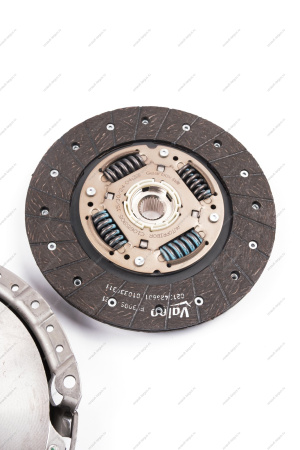 Сцепление в сборе LADA XRAY/Renault Logan / Sandero / Fluence / Duster / Arkana / Kaptur КПП-JH3 дв H4M без подшипника (Автоприбор) ( в упаковке LECAR) Lada