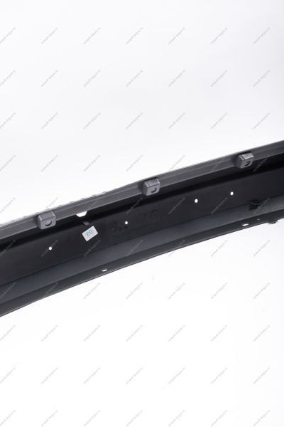 Бампер задний LARGUS Cross (не окраш) с тиснением с отверстиями под парктроник ( необход. заклепки 7703072337 (2шт) Lada