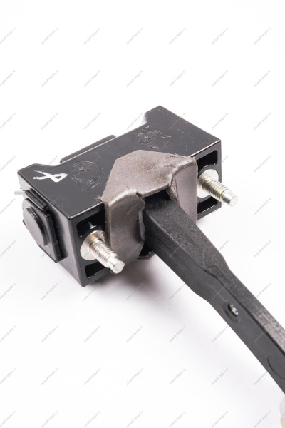 Ограничитель открывания задней двери левый/правый LADA Vesta/Веста Lada