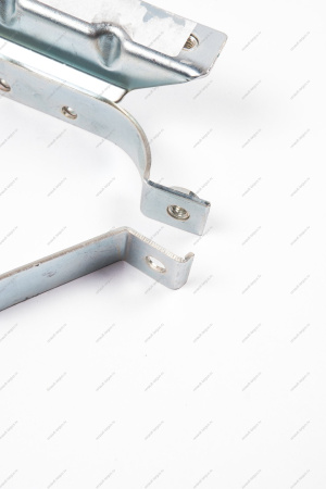 Кронштейн крепления масляного бака с 16.06.2017 LADA Largus/Лада Ларгус Lada