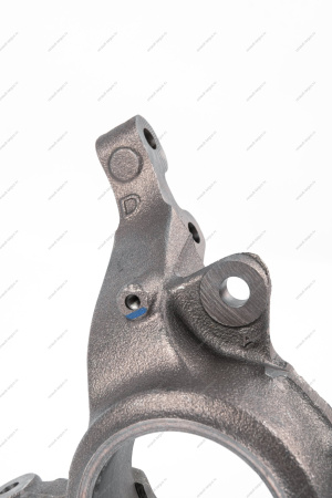 Кулак LADA Largus поворотный правый с АБС (100) нов.обр. под болт D100мм Renault