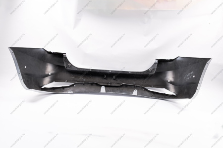 Бампер задний с 6 отверстиями под датчики системы парковки в цвет 221 Ледниковый (белый) LADA Vesta FL Lada