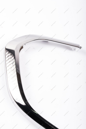 Молдинг переднего бампера нижний левый (хром) LADA Largus (FL) NEW Lada