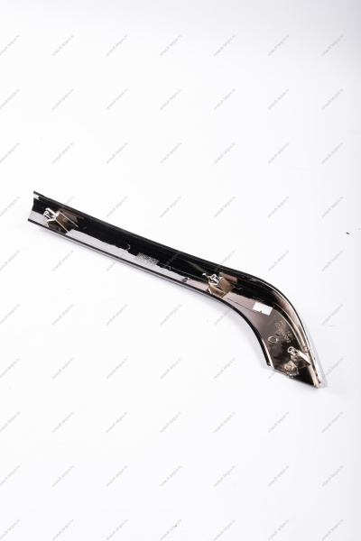 Молдинг LADA Vesta/Веста переднего бампера нижний правый хром