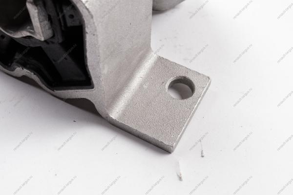 Опора правая подвески двигателя с кронштейном в сборе LADA XRAY DEQST