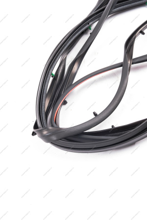 Уплотнитель LADA Vesta/Веста проема задней двери правый верхний Lada