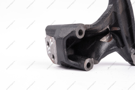 Кронштейн правой опоры двигателя 21129 (P4M) LADA Vesta ( нужны болты 2 шт 8450020520/8450030999) Lada